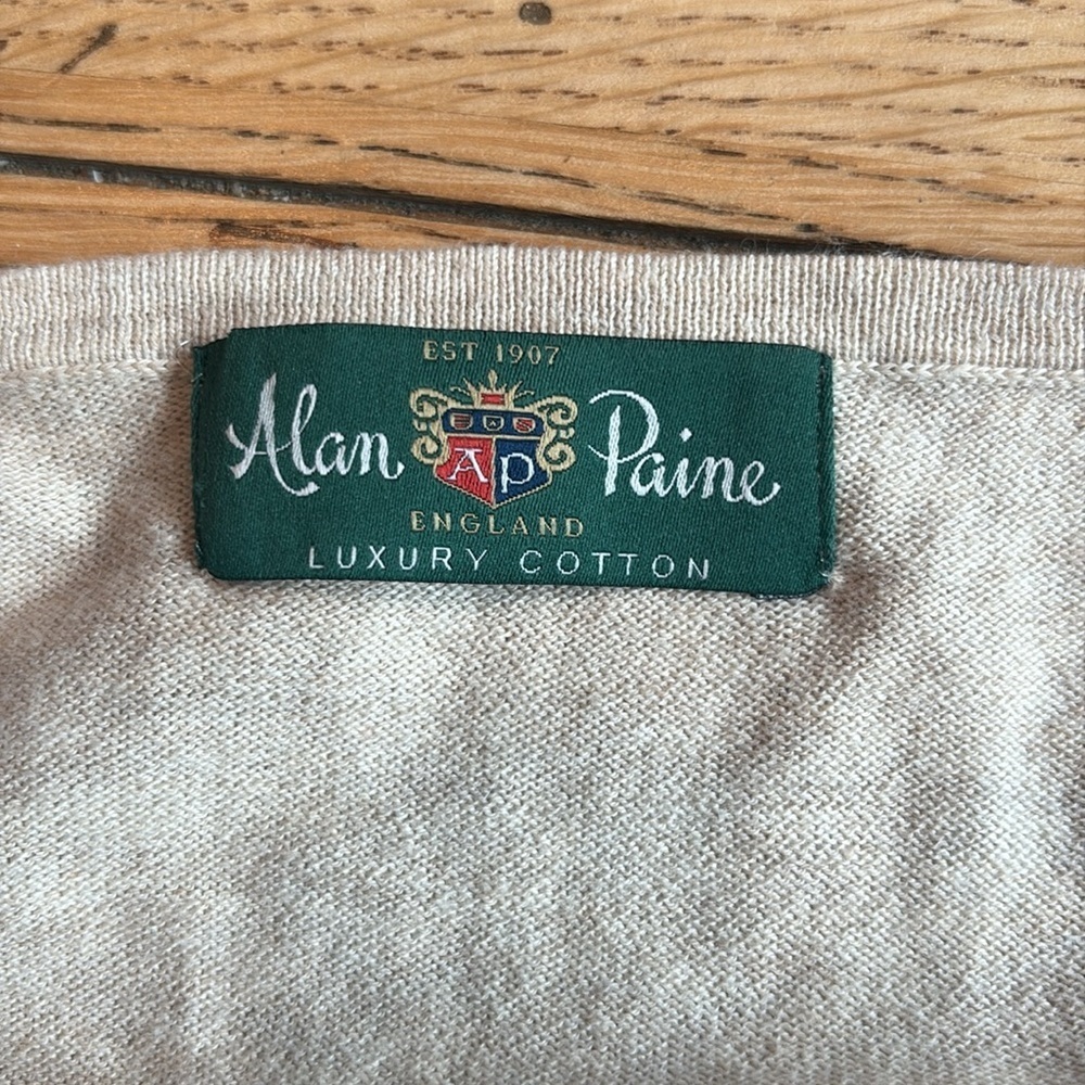 Alan Paine Cardigan/ Luxury Cotton. Size 44 - Picture 4 of 6